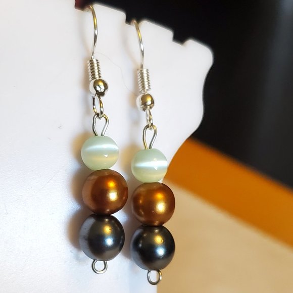 Silver Tone Hook Glass and Cat's Eye Bead Earrings